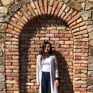 Meet your Posher, Trinity